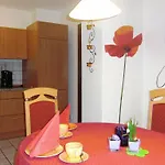 Alluring Holiday In Blankenburg With Garden Apartamento Blankenburg (Harz)