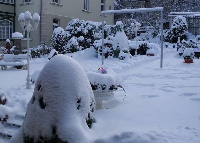 Apartment Alluring Holiday In Blankenburg With Garden *